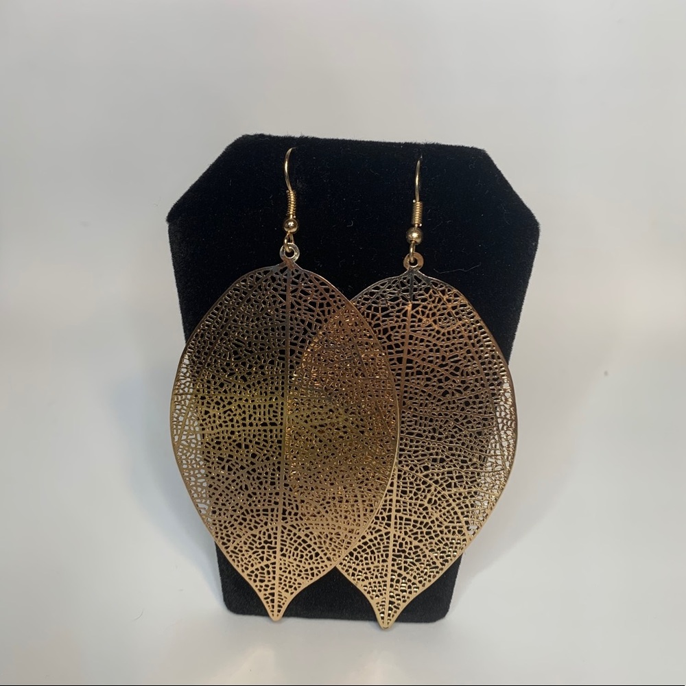 Gold tone Costume Jewelry